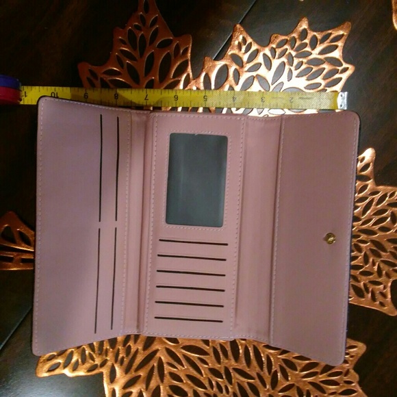 💎 NWOT wallet 💎 - Picture 4 of 5